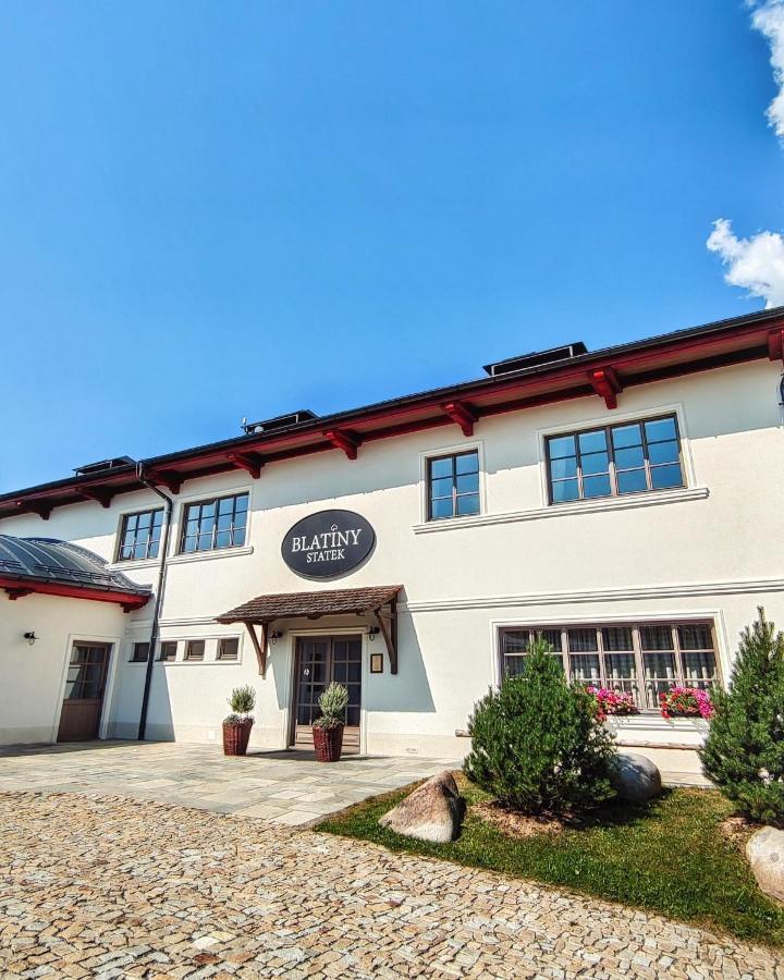 Hotel Statek Blatiny Sněžné Exteriér fotografie