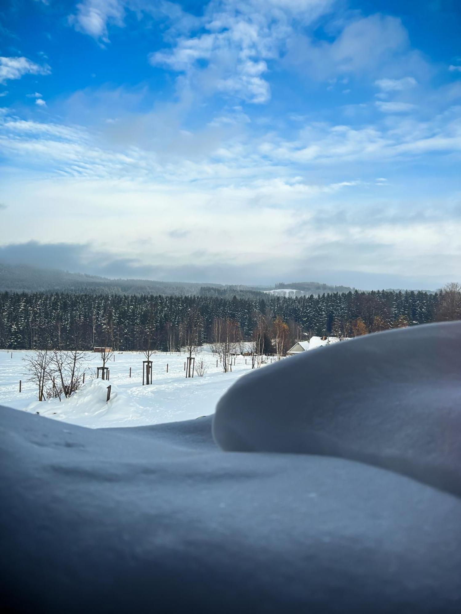 Hotel Statek Blatiny Sněžné Exteriér fotografie